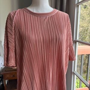 Marc New York Andrew Marc Women’s XL blush blouse